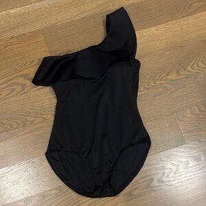 Hermoza Black Off Shoulder Ruffle Women's One Piece 10